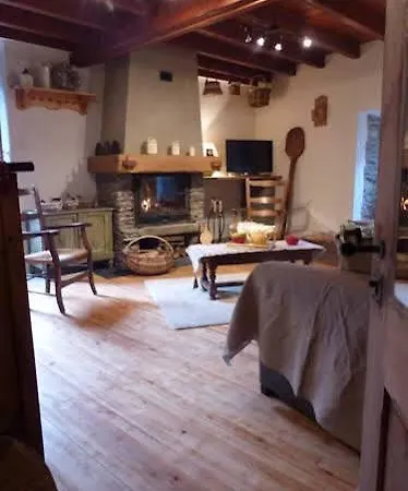 Du Carbounet Et La Grange De Lou Feriehus Siguer