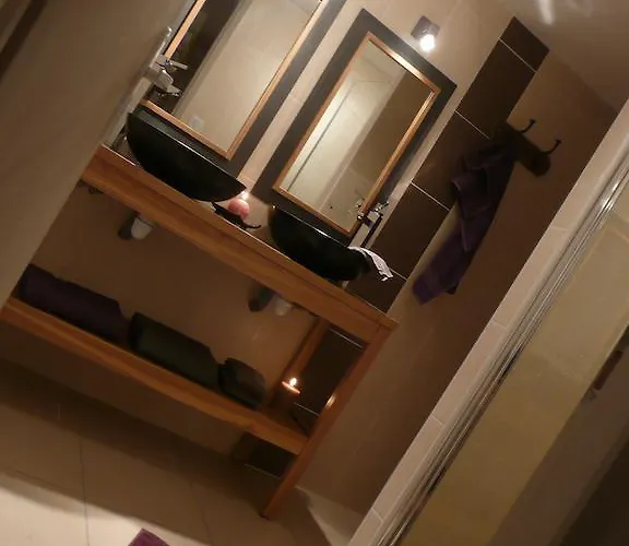 別荘 Du Carbounet Et La Grange De Lou *