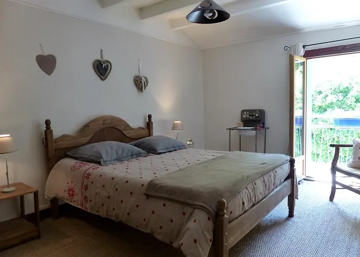 Du Carbounet Et La Grange De Lou 別荘 Siguer